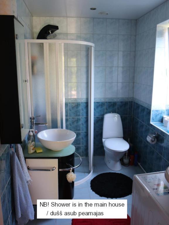 Cozy Summer House With Free Parking Near City Center & Beach 쿠레사아레 외부 사진