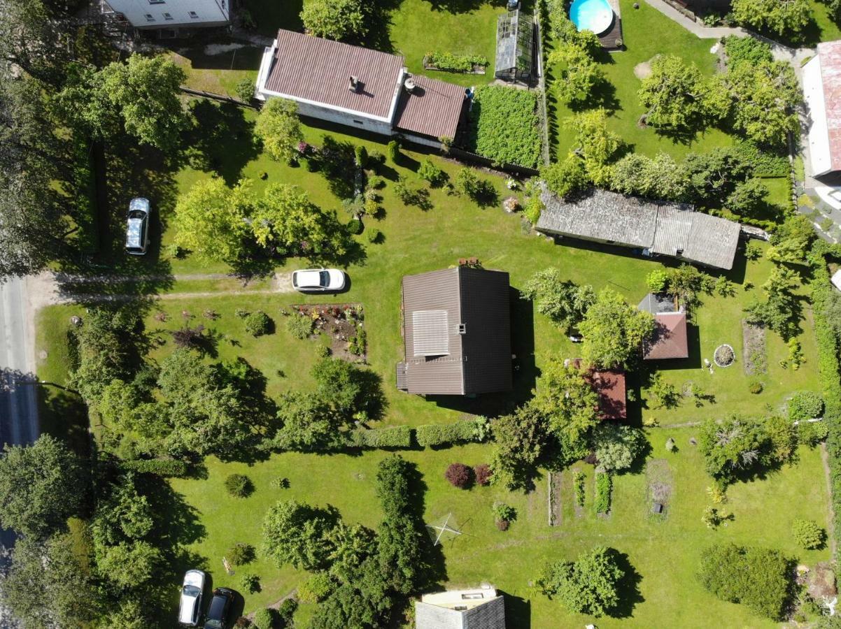 Cozy Summer House With Free Parking Near City Center & Beach 쿠레사아레 외부 사진